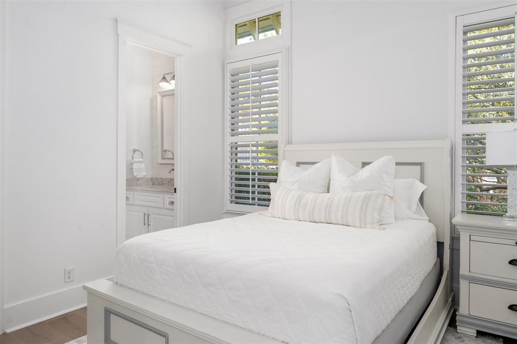 Long Cove - Residential