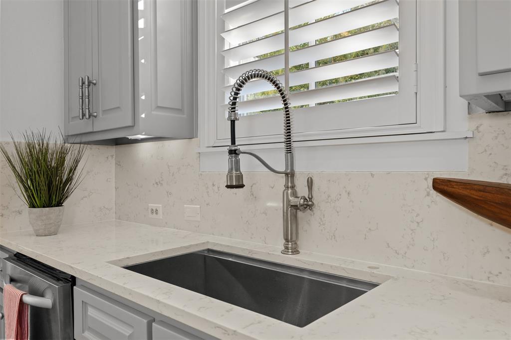 Long Cove - Residential