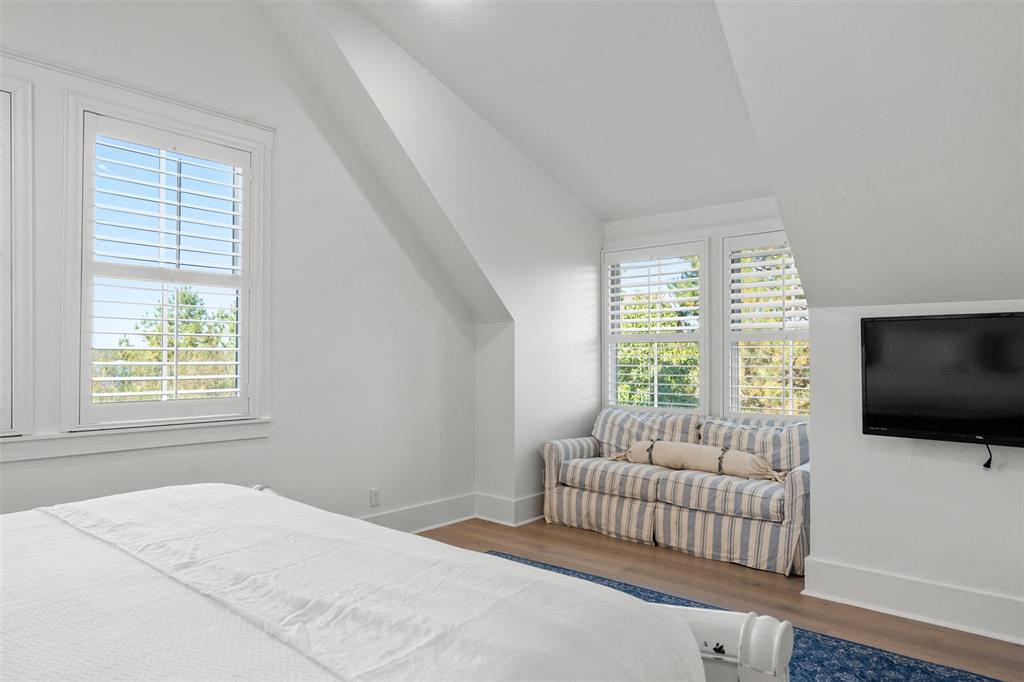 Long Cove - Residential