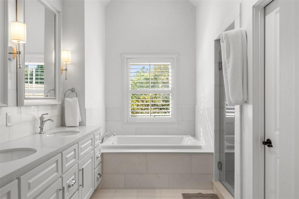 Long Cove - Residential