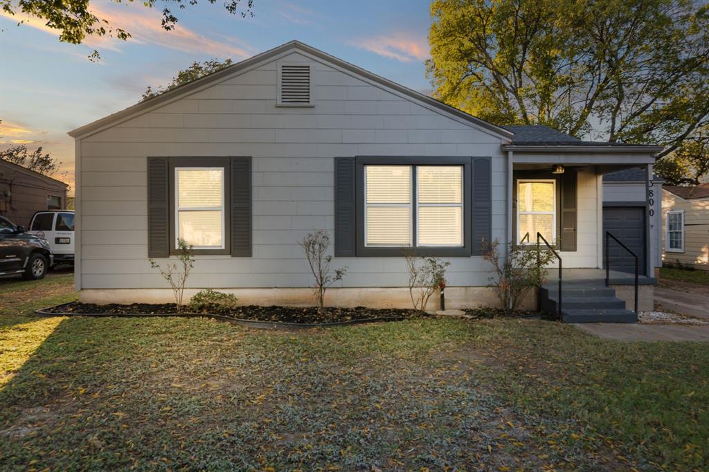 Ridglea West Add - Residential Lease