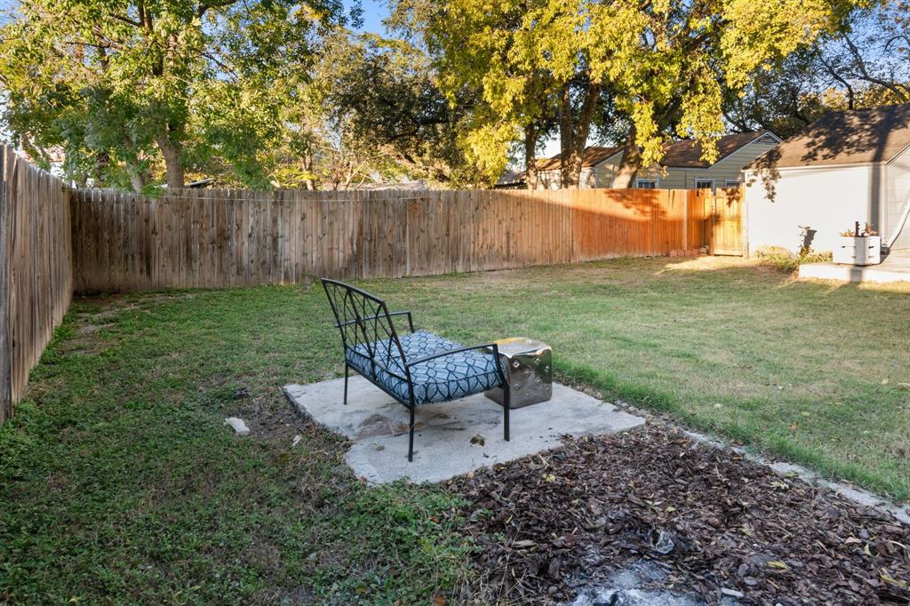 Ridglea West Add - Residential Lease