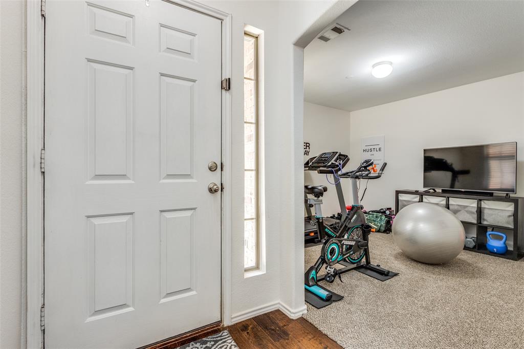 1136 Landon Lane
