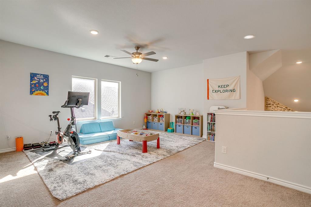 Ventana Ph II - Residential