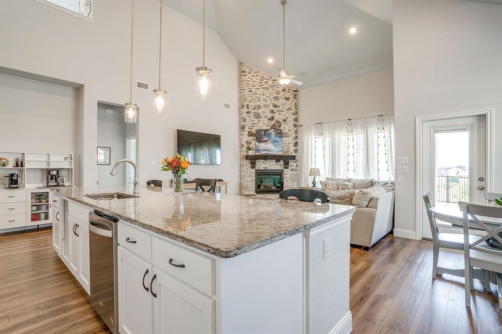 Ventana Ph II - Residential