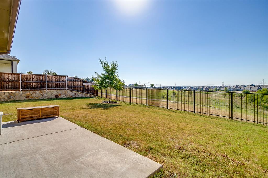 Ventana Ph II - Residential