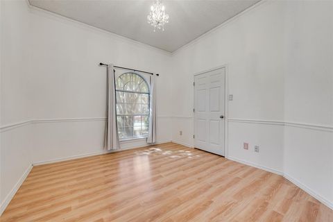 Tiny photo for 6201 Castle Creek Road, Arlington, TX 76017 (MLS # 21101808)