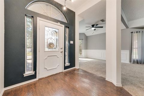 Tiny photo for 6201 Castle Creek Road, Arlington, TX 76017 (MLS # 21101808)