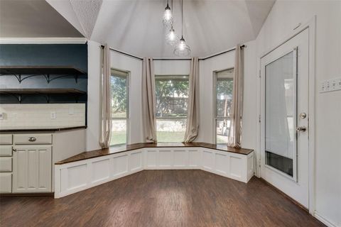 Tiny photo for 6201 Castle Creek Road, Arlington, TX 76017 (MLS # 21101808)