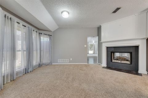 Tiny photo for 6201 Castle Creek Road, Arlington, TX 76017 (MLS # 21101808)