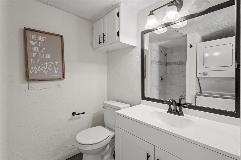 Arlington Oaks Condo - Residential Lease