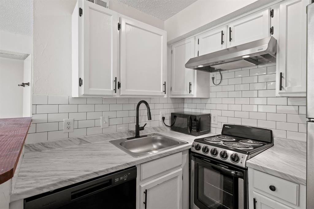 Arlington Oaks Condo - Residential Lease