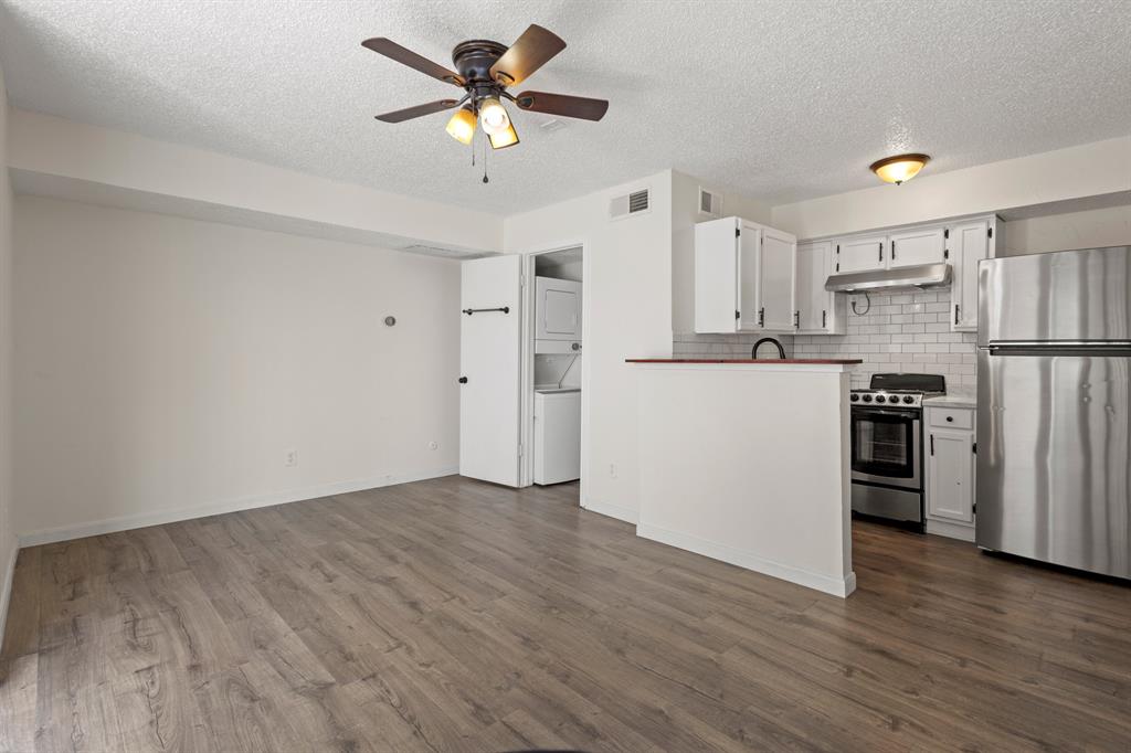 Arlington Oaks Condo - Residential Lease