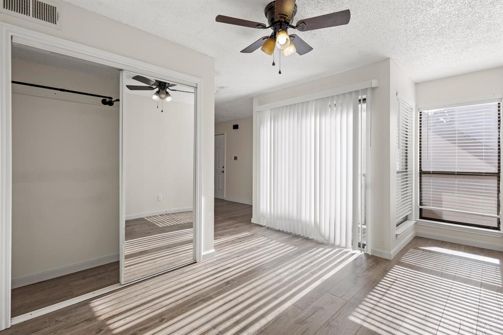 Arlington Oaks Condo - Residential Lease