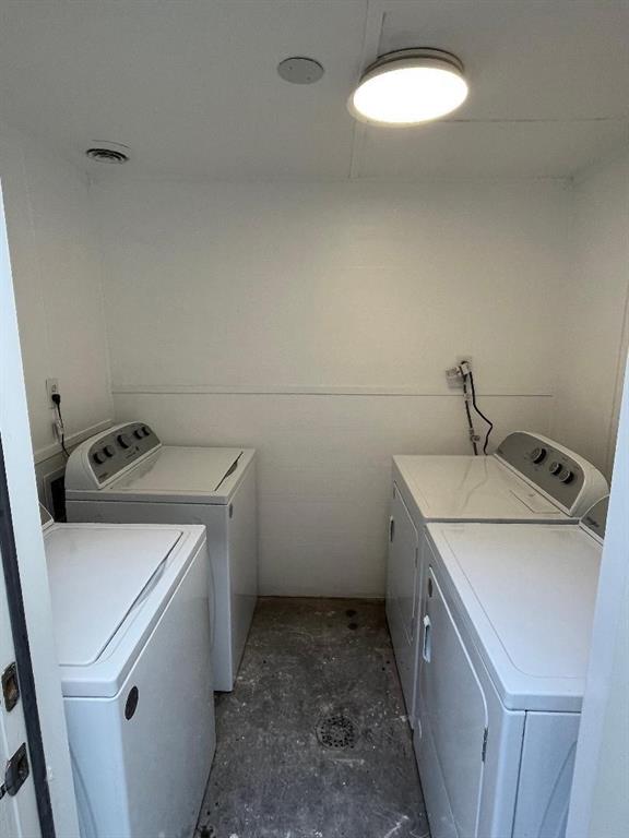 Dallas, Texas 75219, United States, 1 Bedroom Bedrooms, ,1 BathroomBathrooms,Residential,Active,211152