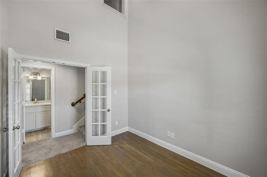 Riverside Point - Residential