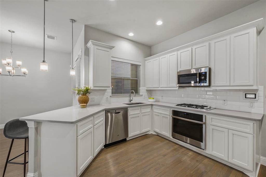 Riverside Point - Residential