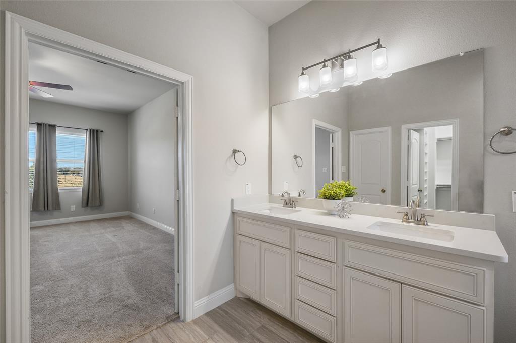 Riverside Point - Residential