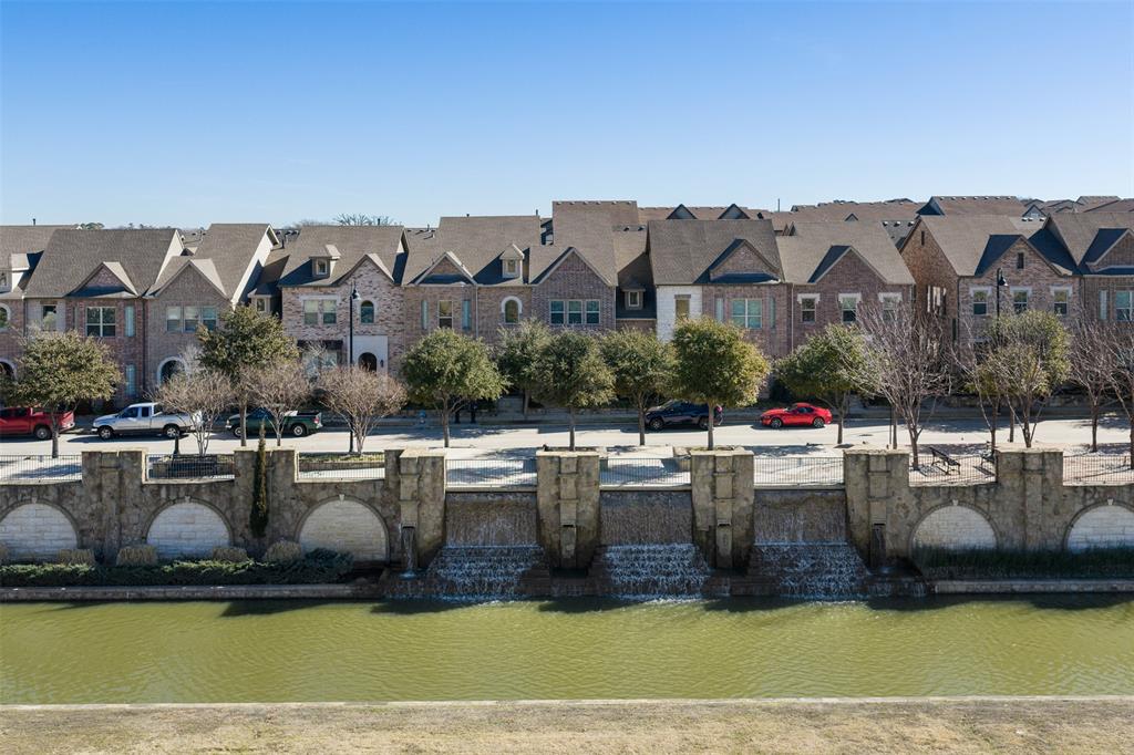 Riverside Point - Residential