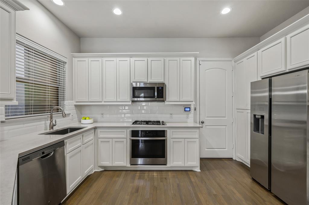 Riverside Point - Residential