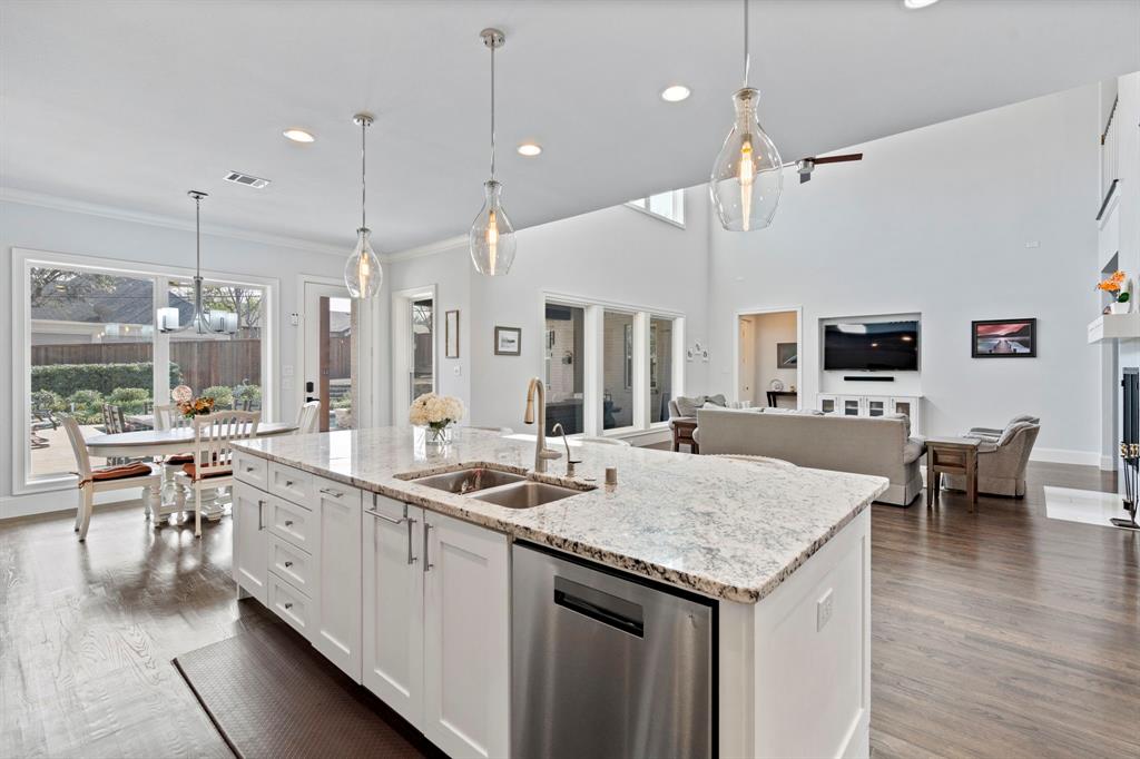 Janmar Circle 04 - Residential