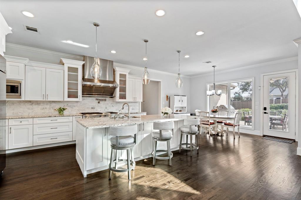 Janmar Circle 04 - Residential