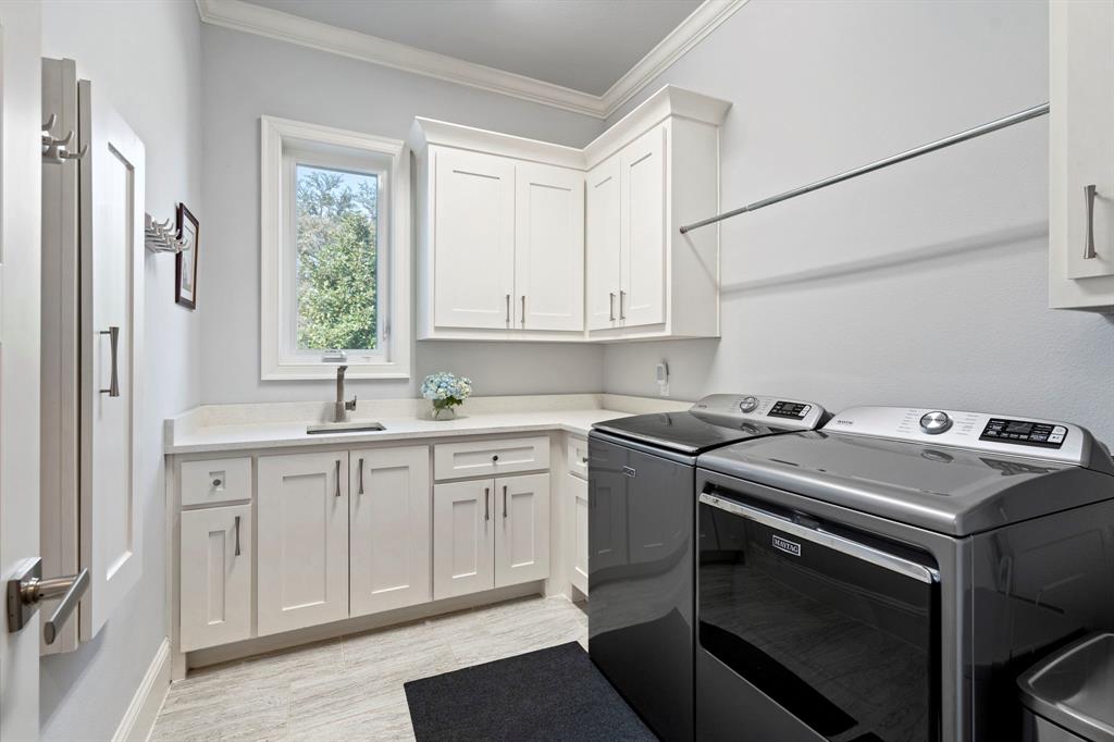 Janmar Circle 04 - Residential