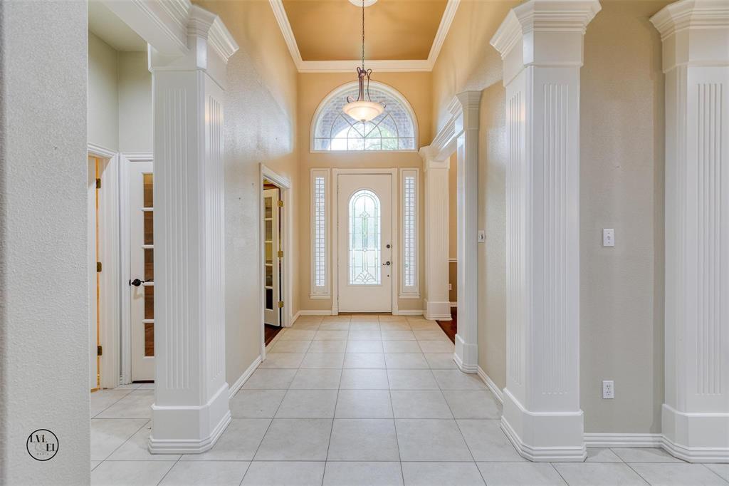 7308 Wooded Acres Trail