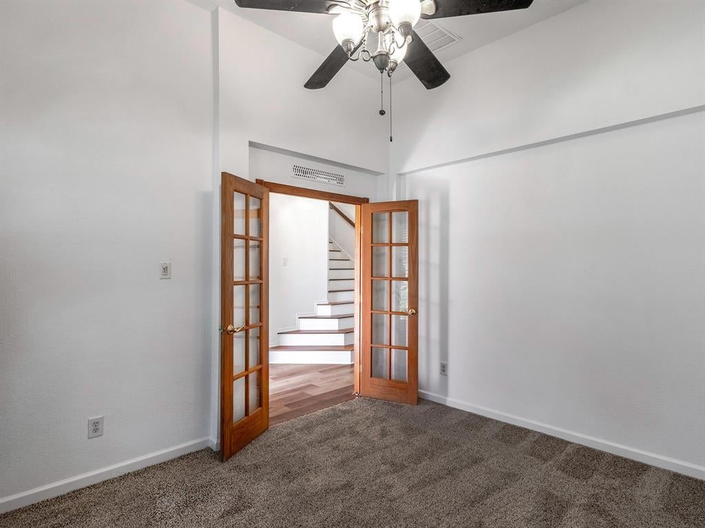7942 Salmon Run Way