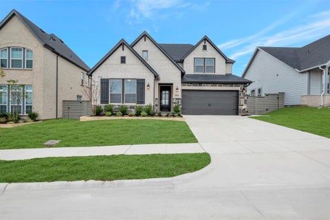 Photo of 8916 Chestnut Lane, Justin, TX 76247 (MLS # 21396369)