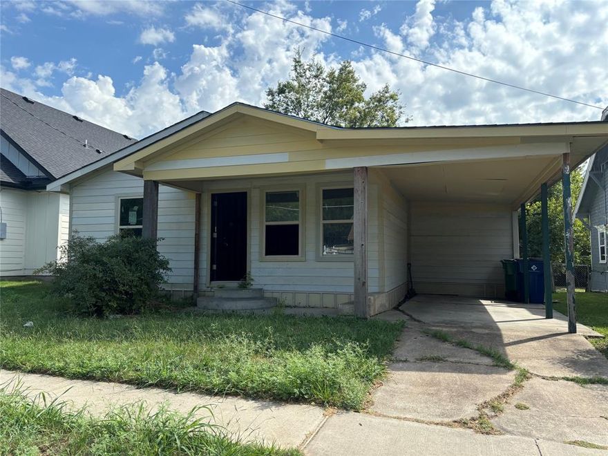 Calling all investors and Flippers. If your buyer is looking for a fix and flip, remodel to rent, or an affordable home for you and your family, look no further you have found the perfect property. Sqft is more than tax roll. Property has new windows and new roof. Situated in a friendly community with close proximity to local amenities. Perfect for savvy investors looking to capitalize on Greenville’s growing market.