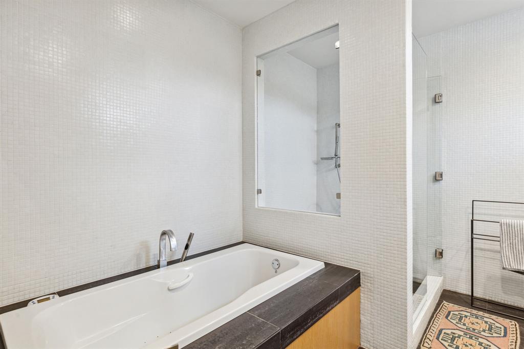 Lafoy Place - Residential Lease