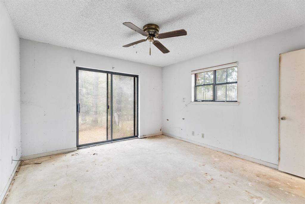 Springhill Canal - Residential