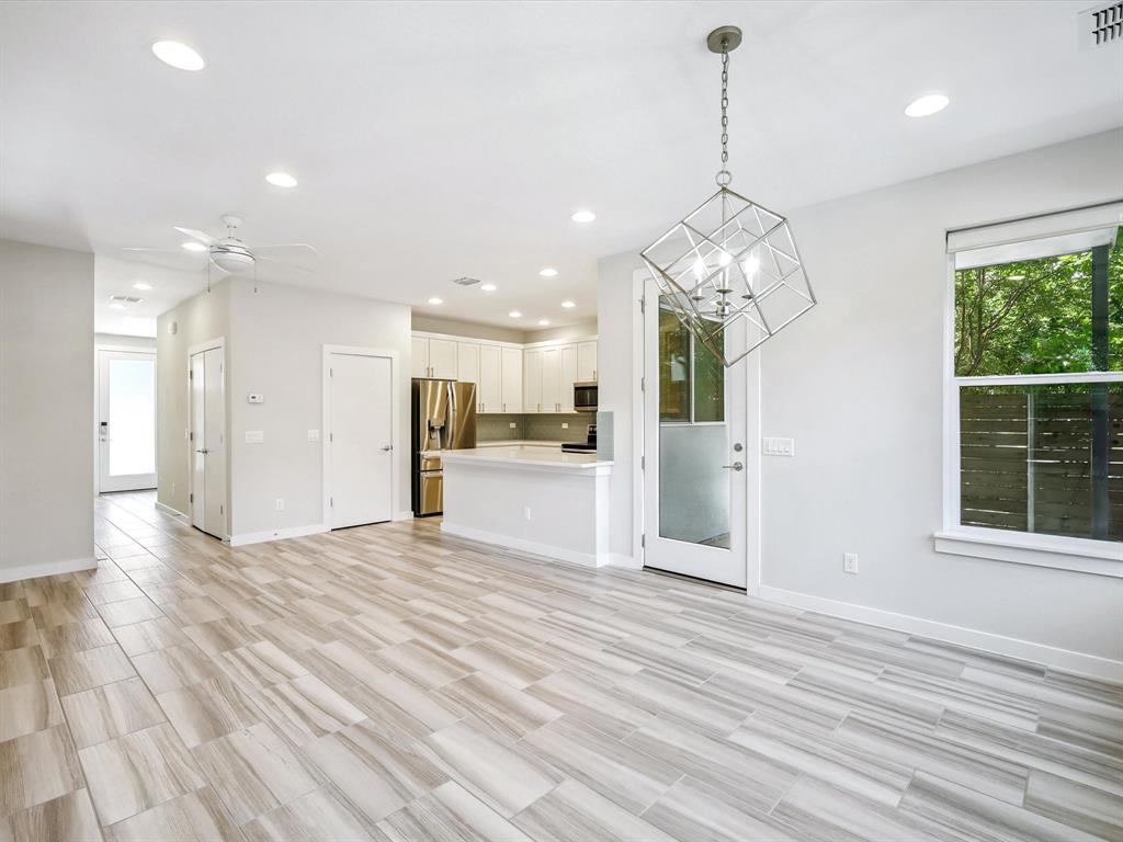 1095 Gallivant Lane