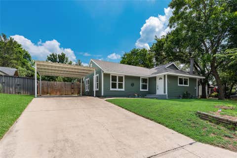 Photo of 505 W Linden Street, Ennis, TX 75119 (MLS # 21309529)