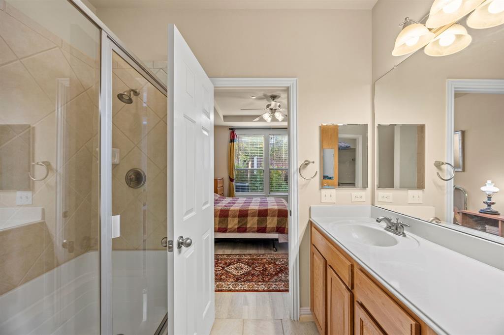 Suncreek Twnhms - Residential