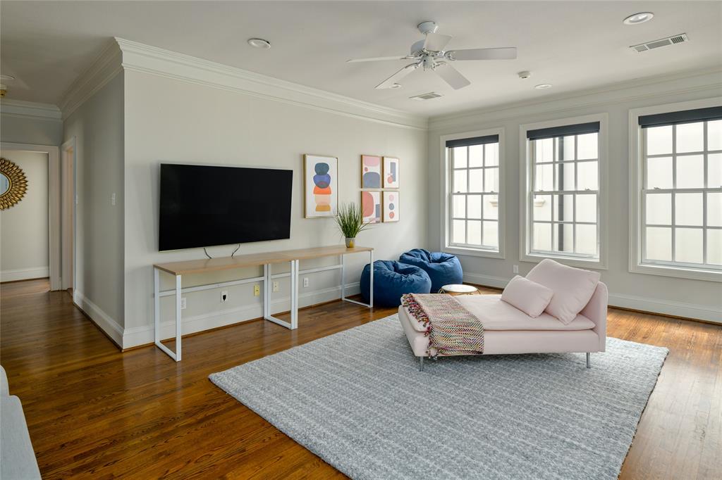 Highland Park 04 Instl - Residential