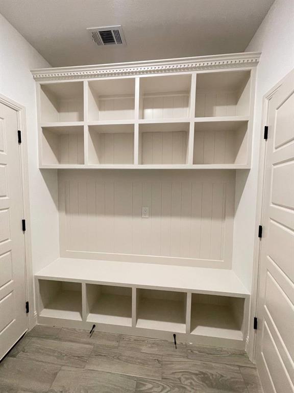 Canyon Creek III - Residential Lease