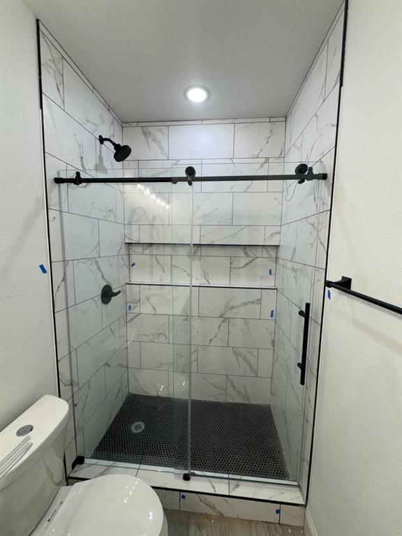 Canyon Creek III - Residential Lease