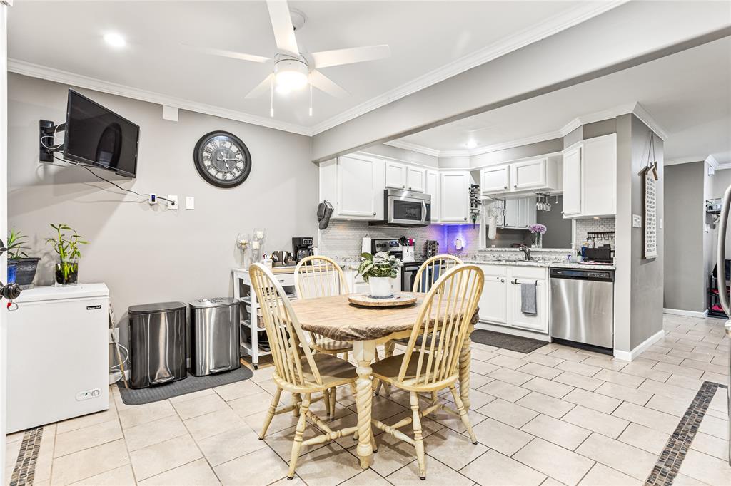 Woodhaven Cntry Club Estates - Residential