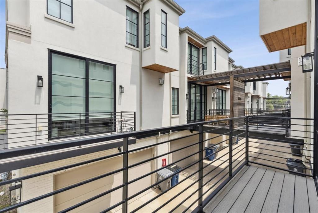 Mosers - Residential Lease