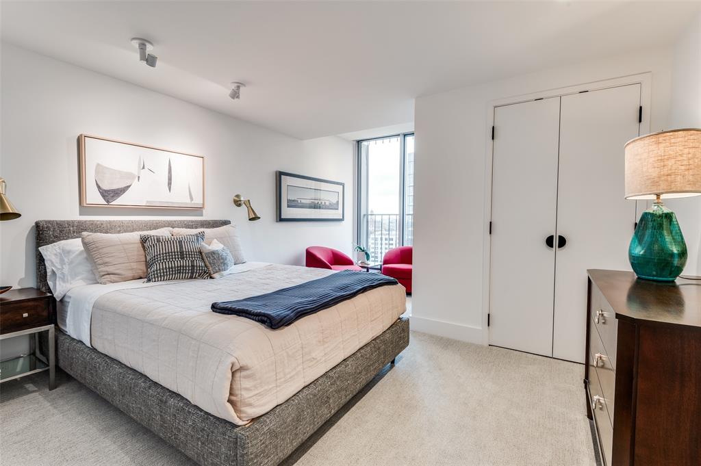 Park Towers Condo - Residential