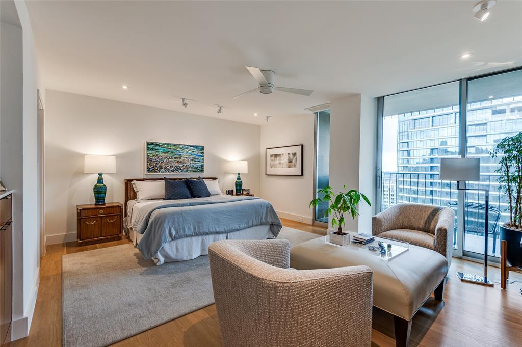 Park Towers Condo - Residential