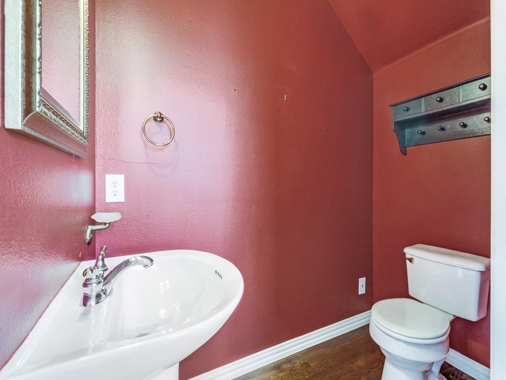 BOUNDBROOK OAKS ESTATES - Residential