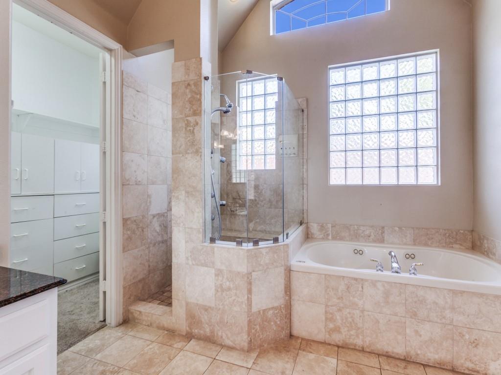 BOUNDBROOK OAKS ESTATES - Residential