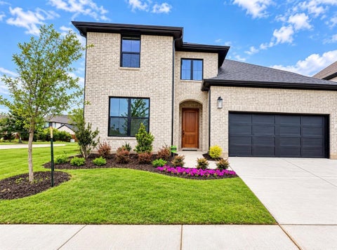 Photo of 1129 Bradford Street, Celina, TX 75009 (MLS # 21404817)