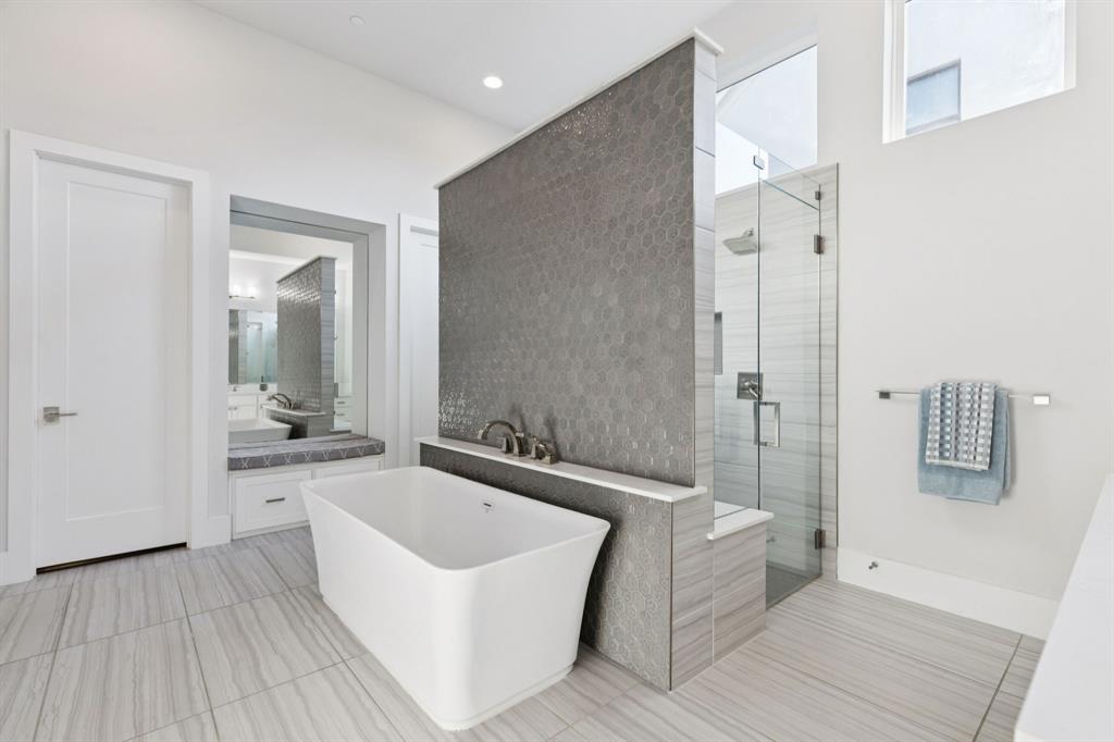 The Montclair - Residential