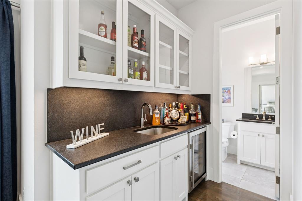 The Montclair - Residential