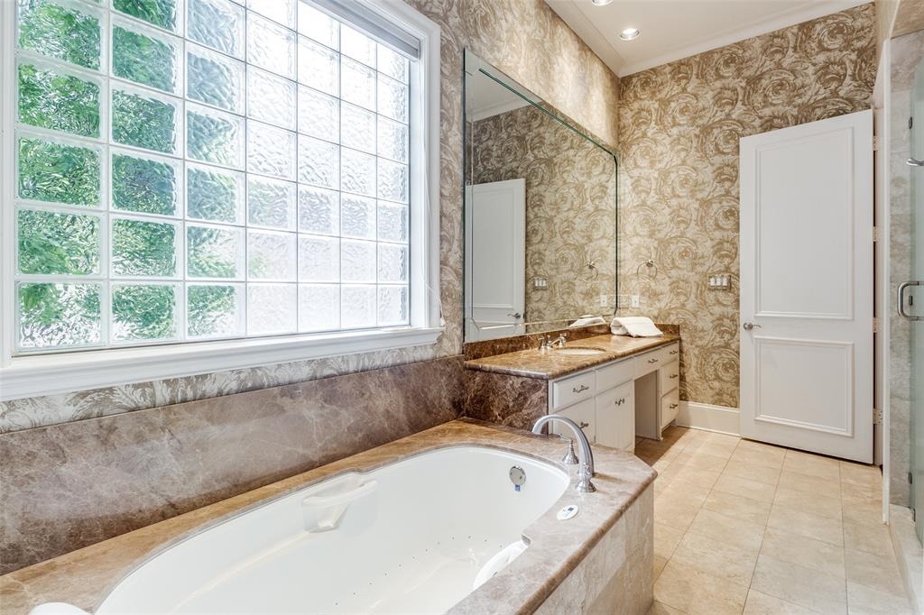 Glen Lakes 09 - Residential