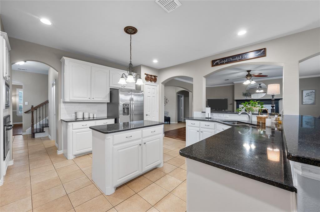 Flower Mound, Texas 75028, United States, 5 Bedrooms Bedrooms, ,4 BathroomsBathrooms,Residential,Active,1682